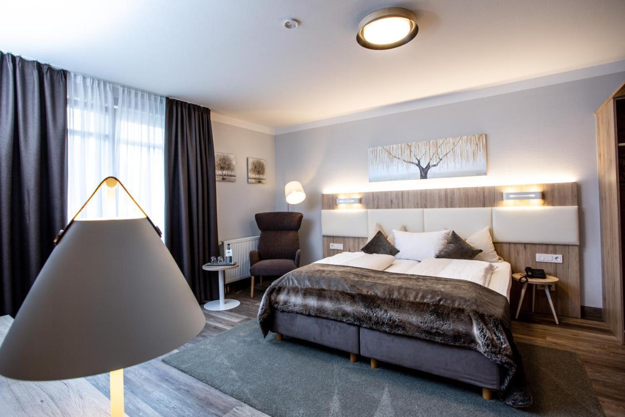 Amtsstueble Hotel & Restaurant Mosbach  Bagian luar foto